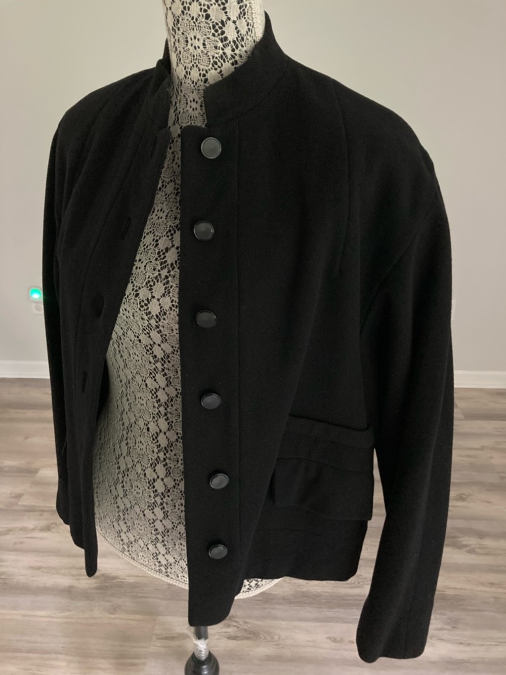 Vintage Lou Larry A touch of Paris Button-Front Stand-Collar Quality Jacket
